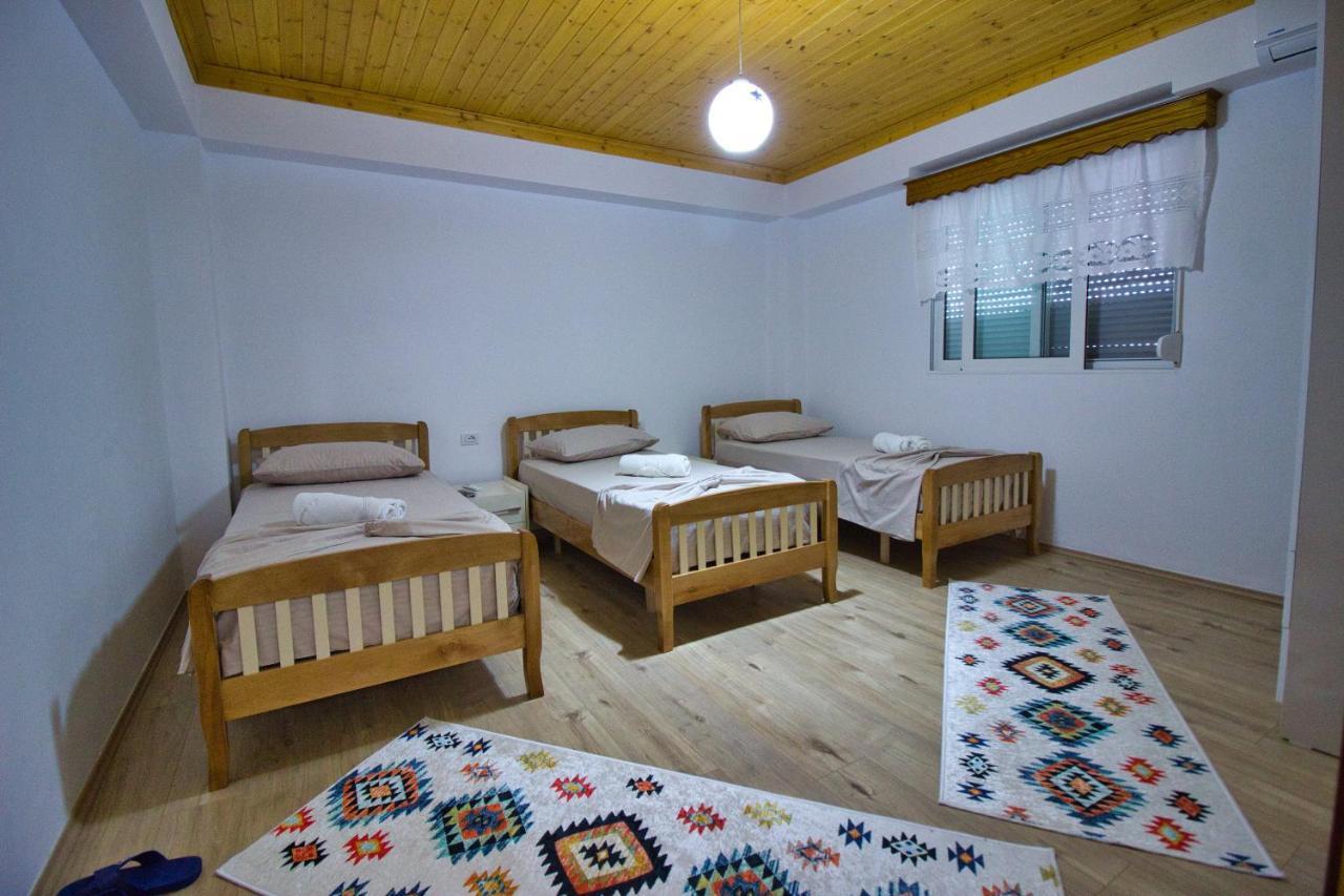 Shametaj Frühstückspension Gjirokastër