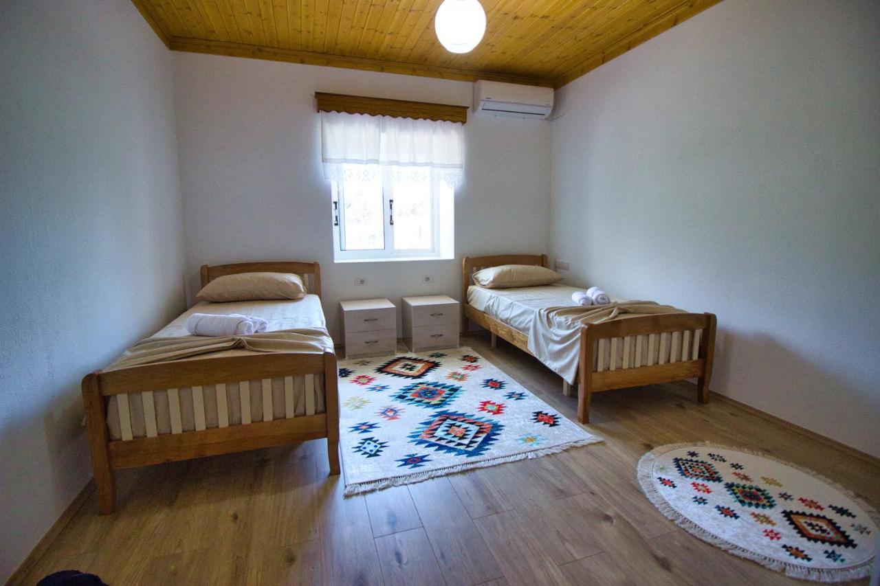 Shametaj * Gjirokastër