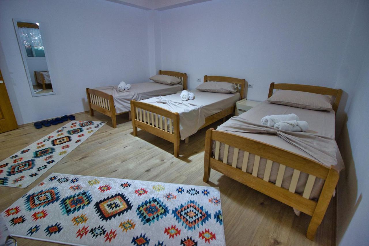 Shametaj Frühstückspension Gjirokastër